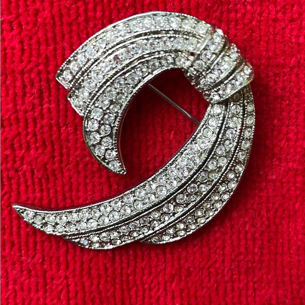 Vintage Rhinestone Silver-tone Brooch Pin - Picture 3 of 5